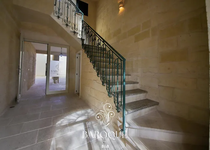 Baroque ベッド・アンド・ブレックファスト 3*