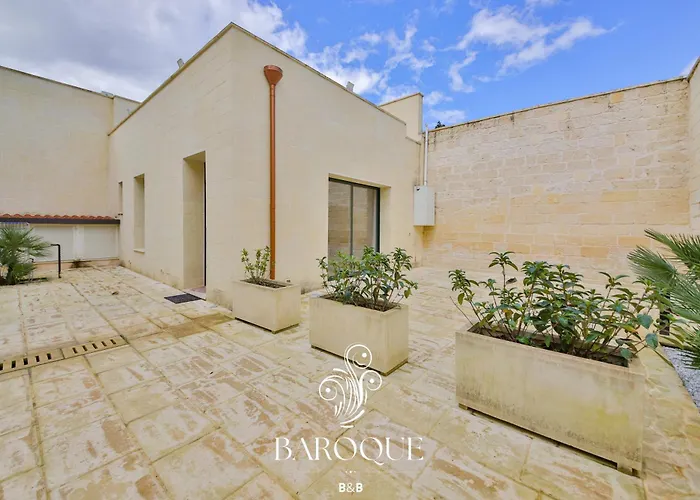 לינה וארוחת בוקר Baroque לצ'ה